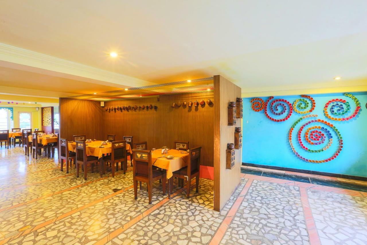 Hotel Jaisingh Garh By Innovating Hospitality Udaipur Extérieur photo