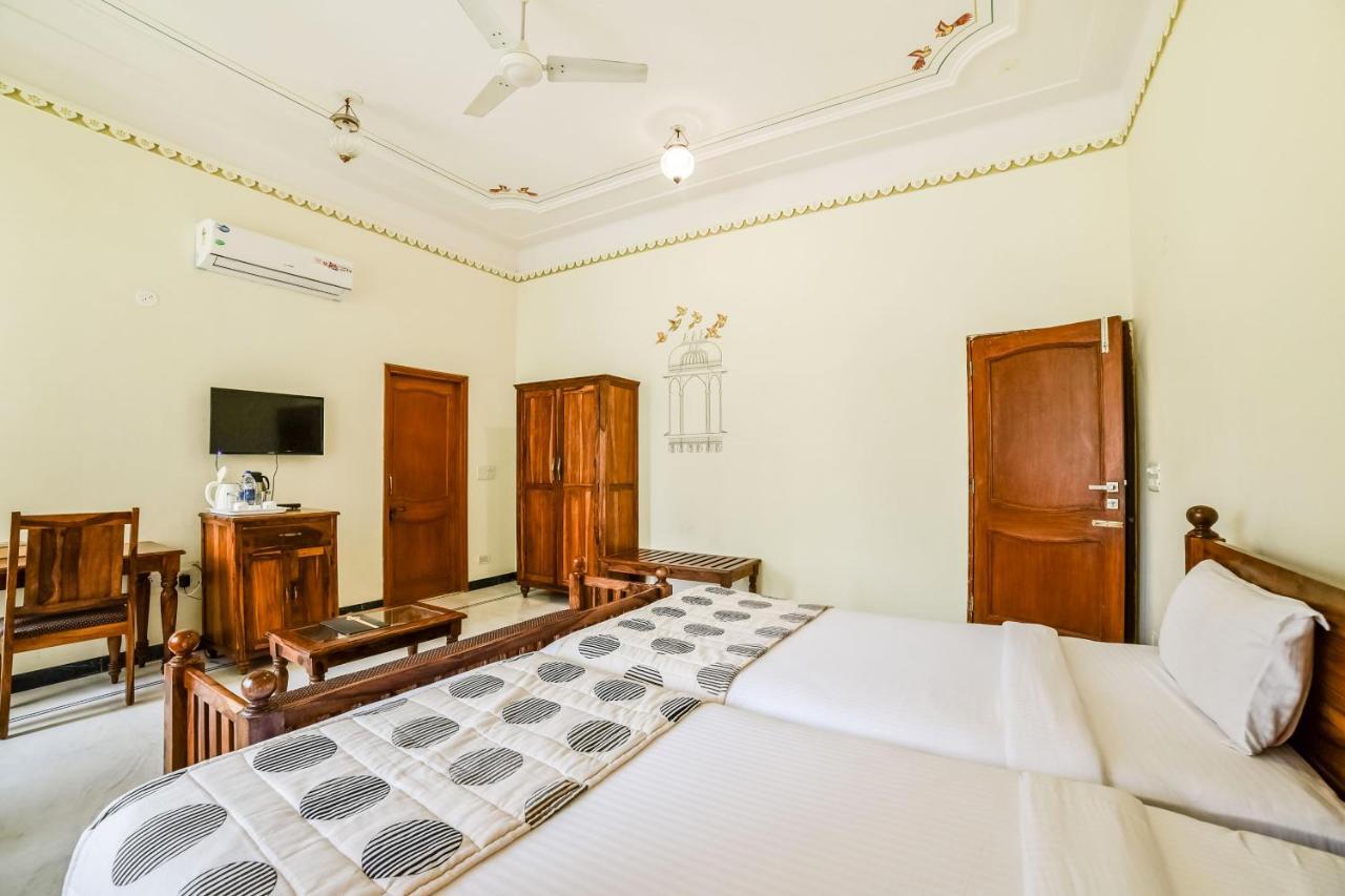 Hotel Jaisingh Garh By Innovating Hospitality Udaipur Extérieur photo